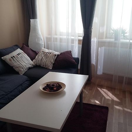 Apartment Vltavska B Praha Bagian luar foto