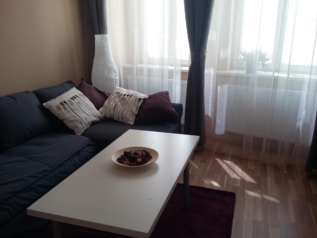 Apartment Vltavska B Praha Bagian luar foto